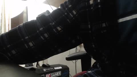 Snapshot of xxxking89 chatting on March 1, 9:08 am xxxking89 online show from March 1, 9:08 am