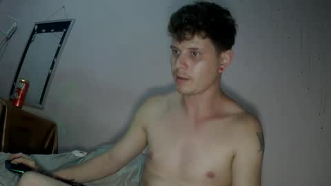 xxxlipe22 online show from January 16, 12:57 am