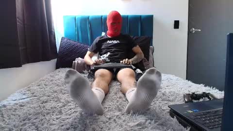 yeisongomezz online show from October 19, 6:33 pm