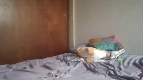 yeshuaaa999 online show from March 4, 2:10 pm