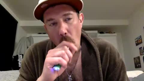 yesplesae online show from December 19, 4:56 am