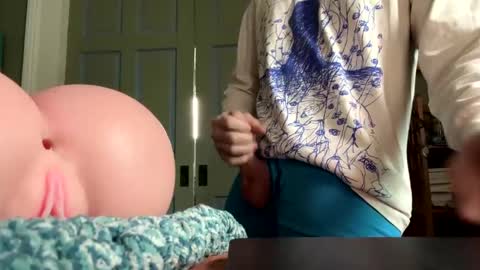 yessirmoreplease online show from January 4, 6:19 pm