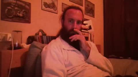 yeti_92 online show from November 6, 5:38 pm