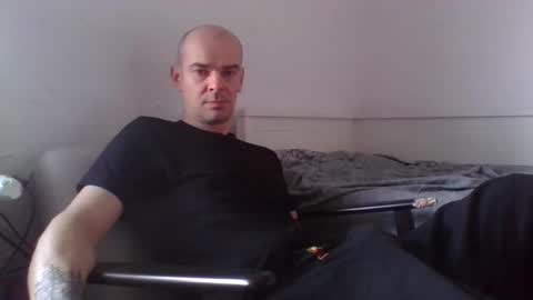 yewloo online show from February 28, 6:23 am