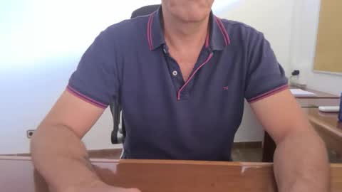 Yo47 online show from September 25, 1:54 pm