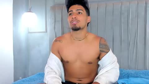 Yoi Olimpo online show from March 5, 3:18 pm