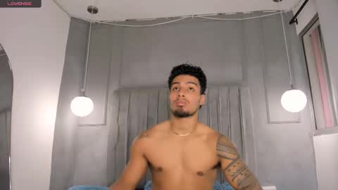 Yoi Olimpo online show from March 11, 1:23 pm