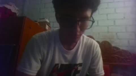 yori009 online show from May 17, 7:32 pm