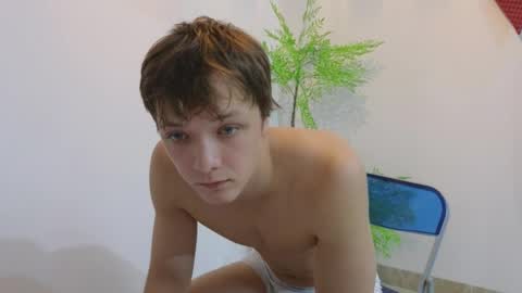 you_dream_ online show from May 6, 10:38 am