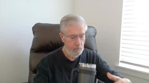 Colorado Guy Straight online show from October 8, 8:24 pm