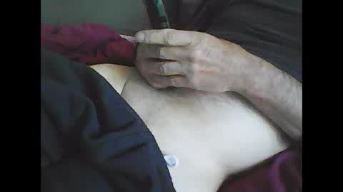 kindahorny online show from December 11, 5:43 pm