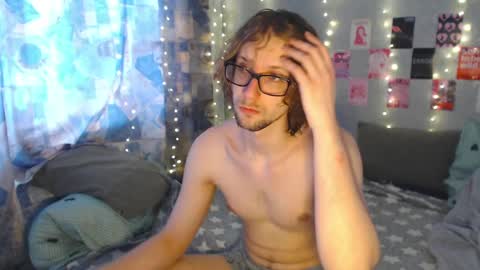 Melania and Michael online show from April 11, 12:20 pm