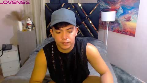 yourasian_bradley online show from October 11, 8:18 am