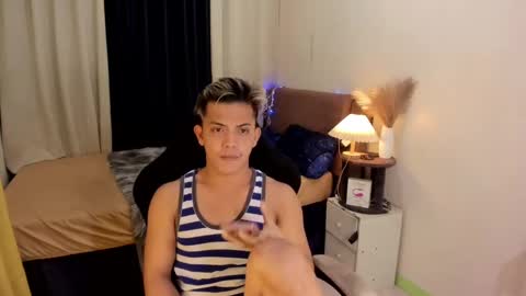 yourasian_bradley online show from February 24, 1:10 pm