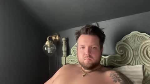 yourdaddyy34 online show from March 17, 5:48 pm