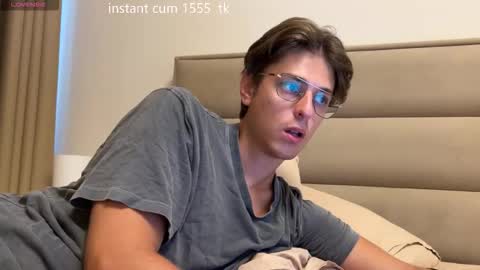 Chris online show from September 11, 7:29 am