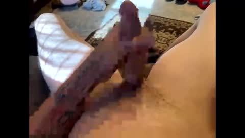 yourlordandslayer online show from April 17, 9:50 pm