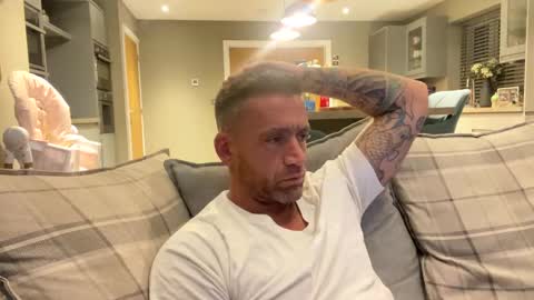 You want us 69 online show from December 4, 7:06 am