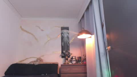 yulian 2811 online show from July 11, 4:36 am