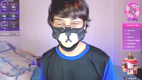 Snapshot of yuniorb chatting on October 9, 3:44 am the puppy boy online show from October 9, 3:44 am