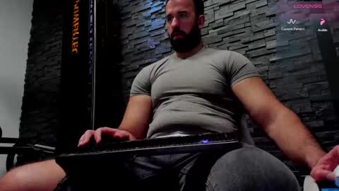 David online show from February 6, 7:11 pm