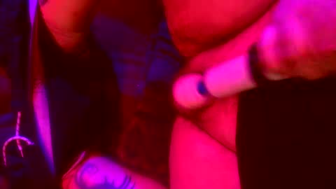 Snapshot of z0rl0c chatting on October 12, 2:38 am Z0RL0C online show from October 12, 2:38 am