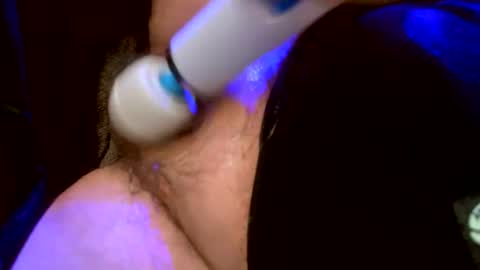 Snapshot of z0rl0c chatting on January 25, 12:48 am Z0RL0C online show from January 25, 12:48 am