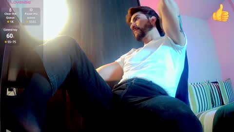 ZAC online show from December 12, 10:42 pm