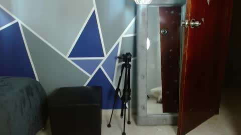 Zack  online show from November 23, 2:00 am