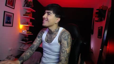 zac_muller1 online show from October 5, 5:22 am