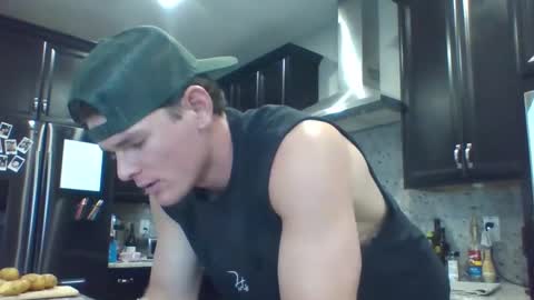 zachschaefer online show from March 5, 10:50 pm