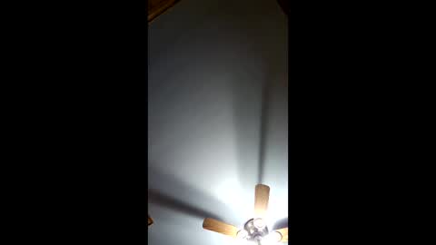 Snapshot of zack_attack35 chatting on October 5, 5:00 am Zack online show from October 5, 5:00 am