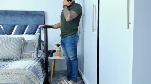 Richard online show from November 27, 7:06 pm