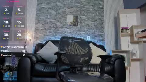 zack_joness10 online show from June 30, 4:13 am