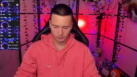 Snapshot of zackhandsome chatting on October 28, 5:54 am Zack online show from October 28, 5:54 am