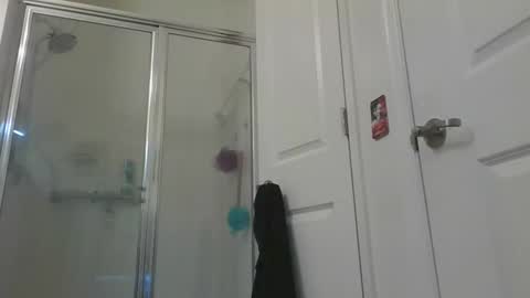 Snapshot of zaddypeg123 chatting on October 14, 9:49 am zaddypeg123 online show from October 14, 9:49 am