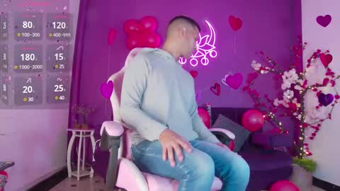 Snapshot of zaid_lion chatting on February 14, 12:03 pm Zaid Mendoza online show from February 14, 12:03 pm