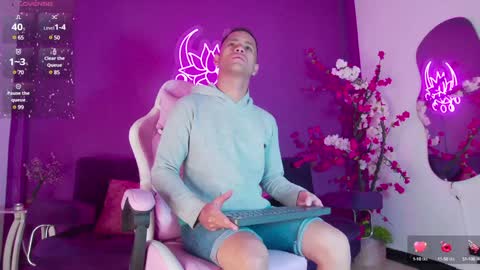 Snapshot of zaid_lion chatting on December 11, 11:54 am Zaid Mendoza online show from December 11, 11:54 am