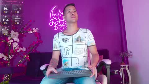 Snapshot of zaid_lion chatting on January 29, 12:02 pm Zaid Mendoza online show from January 29, 12:02 pm