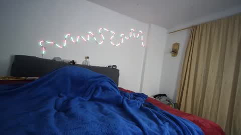 Tiiago Mallz online show from December 24, 10:39 pm