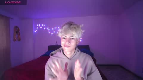 Tiiago Mallz online show from December 30, 9:08 pm