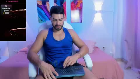 Snapshot of zarekfox chatting on October 6, 9:08 pm Zarek online show from October 6, 9:08 pm