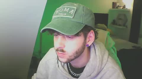 Zed online show from December 18, 8:03 pm