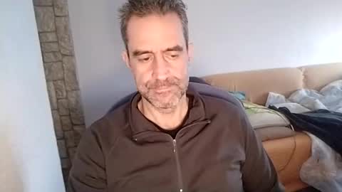 Snapshot of zenikk chatting on February 1, 1:09 pm zenikk online show from February 1, 1:09 pm