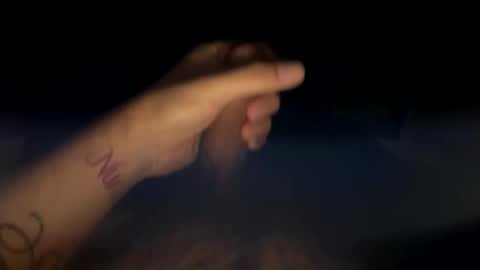 zerotwo5 online show from April 22, 11:04 am