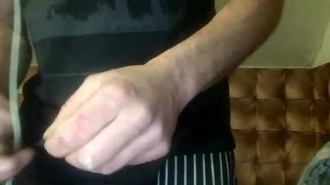 zervale online show from December 10, 2:24 am