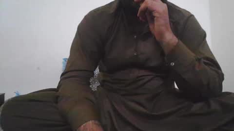 zes6363 online show from October 30, 7:15 pm