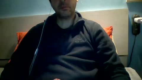 zeus online show from December 11, 5:22 am