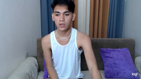 zavier skinny asian online show from February 8, 10:36 pm