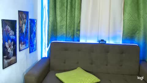 zavier skinny asian online show from January 22, 1:10 am